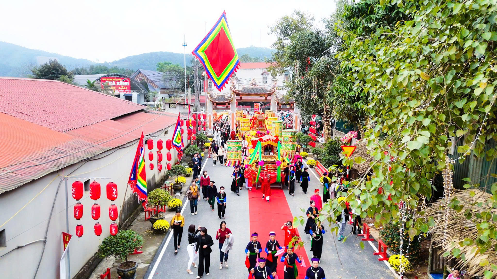 Về đền Đại An - miền linh thiêng nơi thượng nguồn sông Hồng - 3