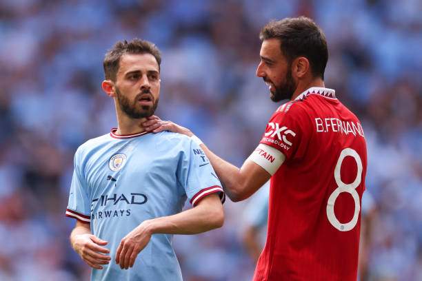 Tin mới nhất bóng đá sáng 25/5: Bruno Fernandes tri ân đồng hương Bernardo Silva - 1