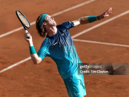 Thể thao - Hấp dẫn Roland Garros: Rublev và Shelton phô diễn đẳng cấp, lão tướng Monfils thua đau