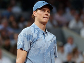 Video tennis Sinner - Tabur: Vùng lên sau thảm bại 1-6 set đầu (Roland Garros)