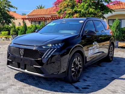 Giao thông - Bộ đôi Peugeot 3008 &amp; 5008 thế hệ mới có mặt tại Việt Nam