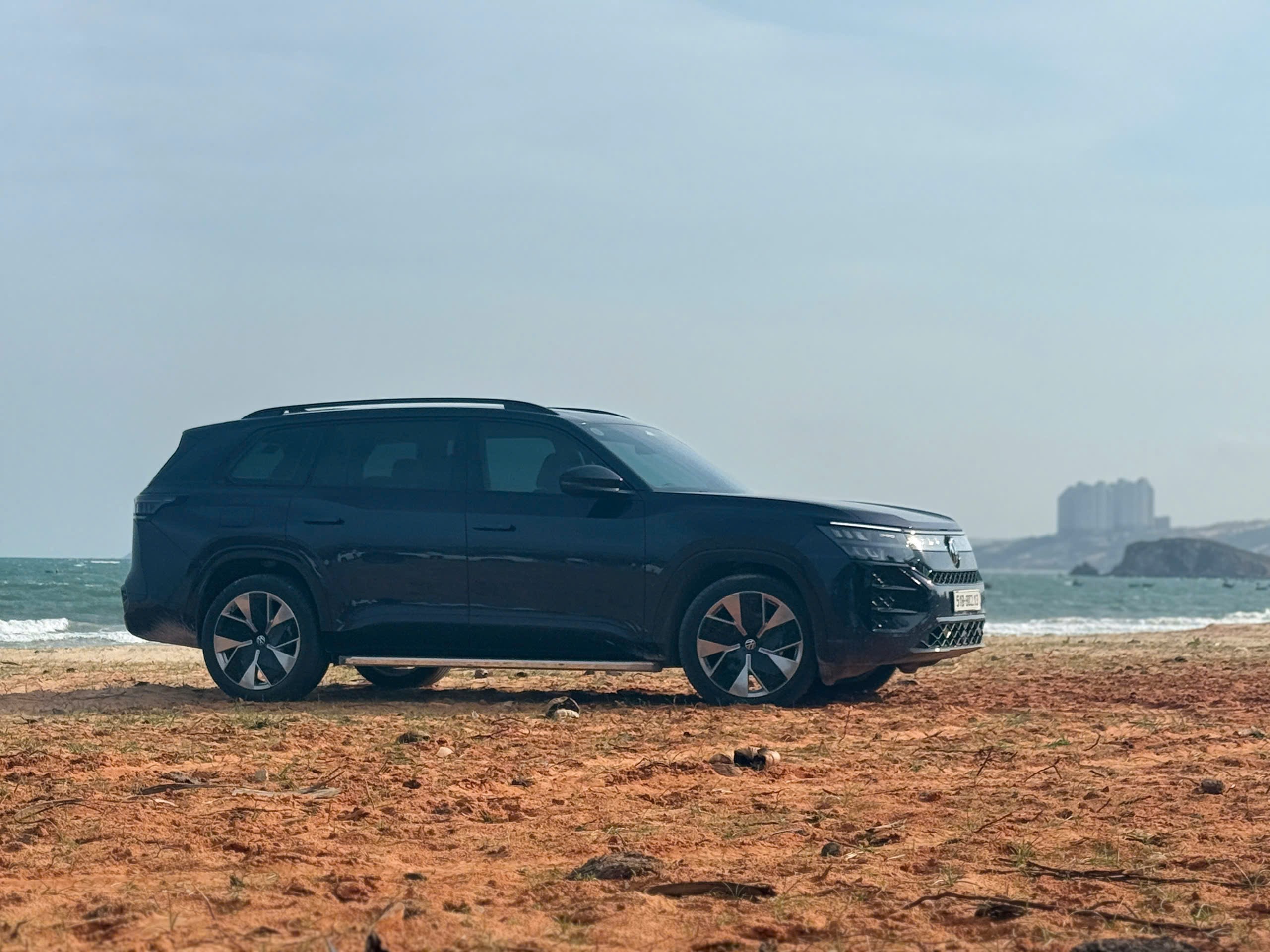 Volkswagen Teramont Pro mẫu SUV dành cho những chuyến đi dài - 1