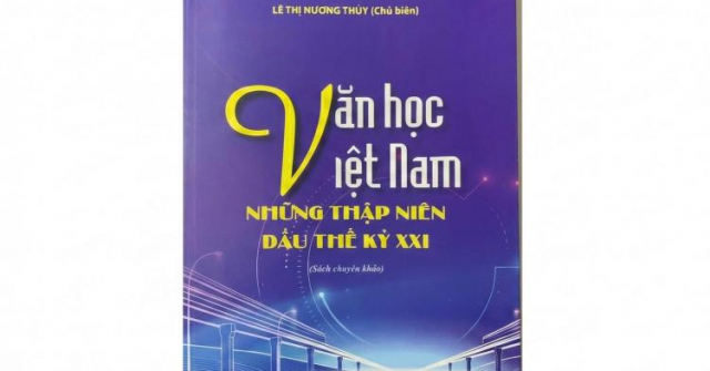 Nghiên cứu văn học Việt Nam đương đại: Cơ hội và thách thức