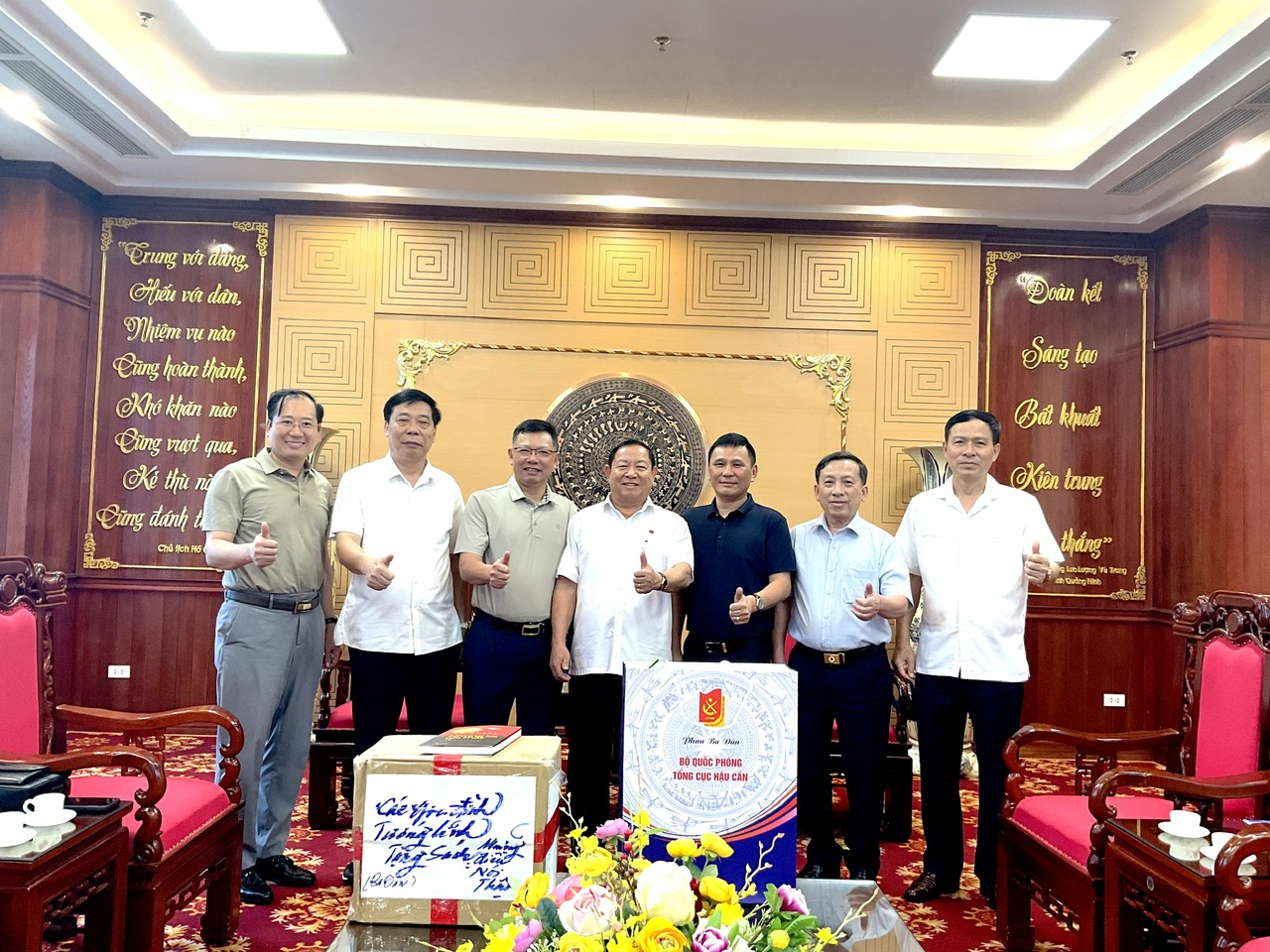 Màu sắc ngôn ngữ trong “Những lời nói thật” của Đỗ Quảng - 3