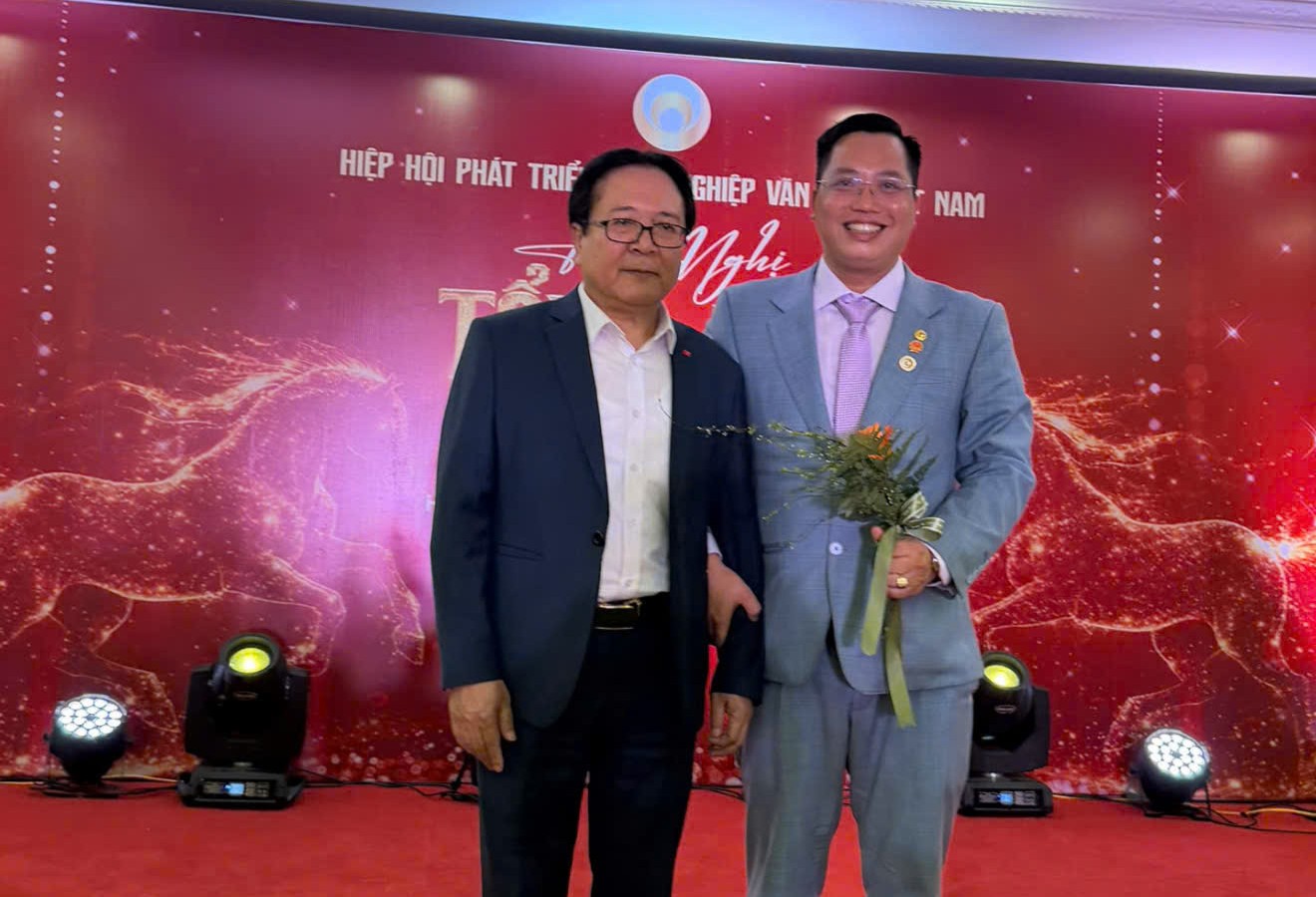 Màu sắc ngôn ngữ trong “Những lời nói thật” của Đỗ Quảng - 4