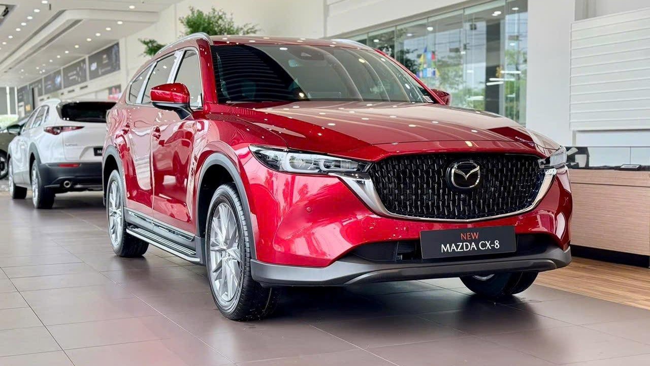 Mazda CX-8 giảm giá mạnh để thu hút khách hàng mới - 1