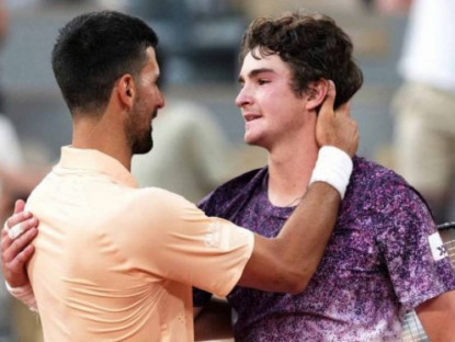 Thể thao - Fonseca thắng lịch sử Djokovic: Tung 3 "cú đấm chí tử" ở Roland Garros