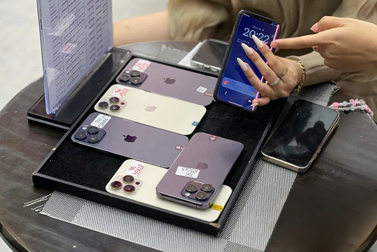 Apple làm cách nào để iPhone ít mất giá hơn đối thủ? - 3