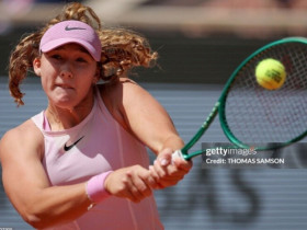 Trực tiếp tennis Chwalinska - Andreeva: 