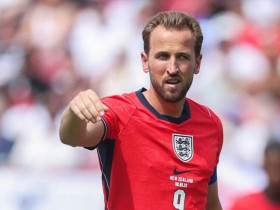 Tuchel gây phẫn nộ vì để Kane đá trận vô thưởng vô phạt, fan sợ 