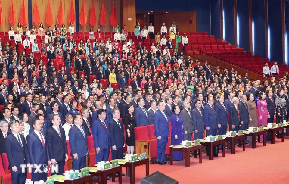 Chủ tịch Quốc hội dự khai mạc Đại hội Hội Nông dân Việt Nam lần thứ IX - 10