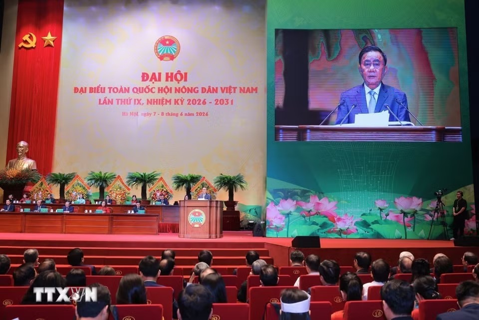 Chủ tịch Quốc hội dự khai mạc Đại hội Hội Nông dân Việt Nam lần thứ IX - 15