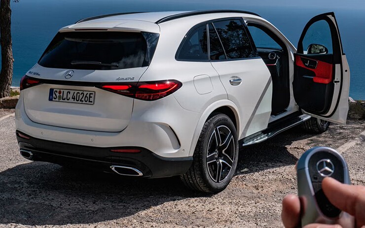 Mercedes GLC phiên bản hybrid sạc điện đầu tiên sắp về Việt Nam - 2