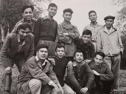 Văn thơ - Tình bạn văn giới
