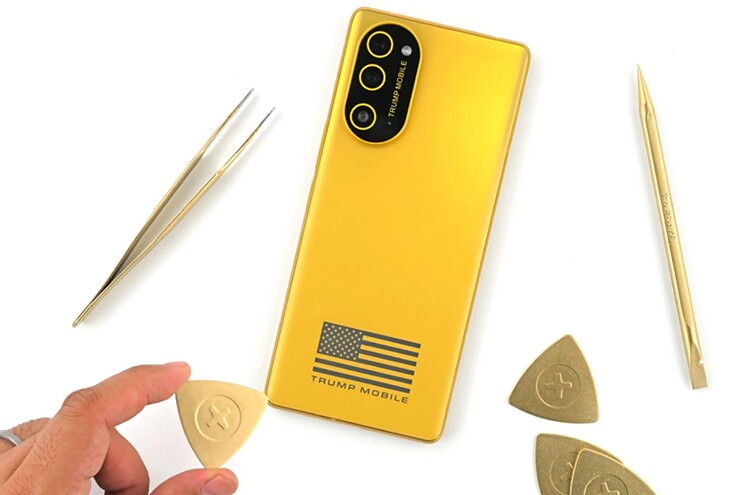 iFixit “mổ xẻ” Trump Mobile T1, phát hiện sự thật bất ngờ bên trong - 1