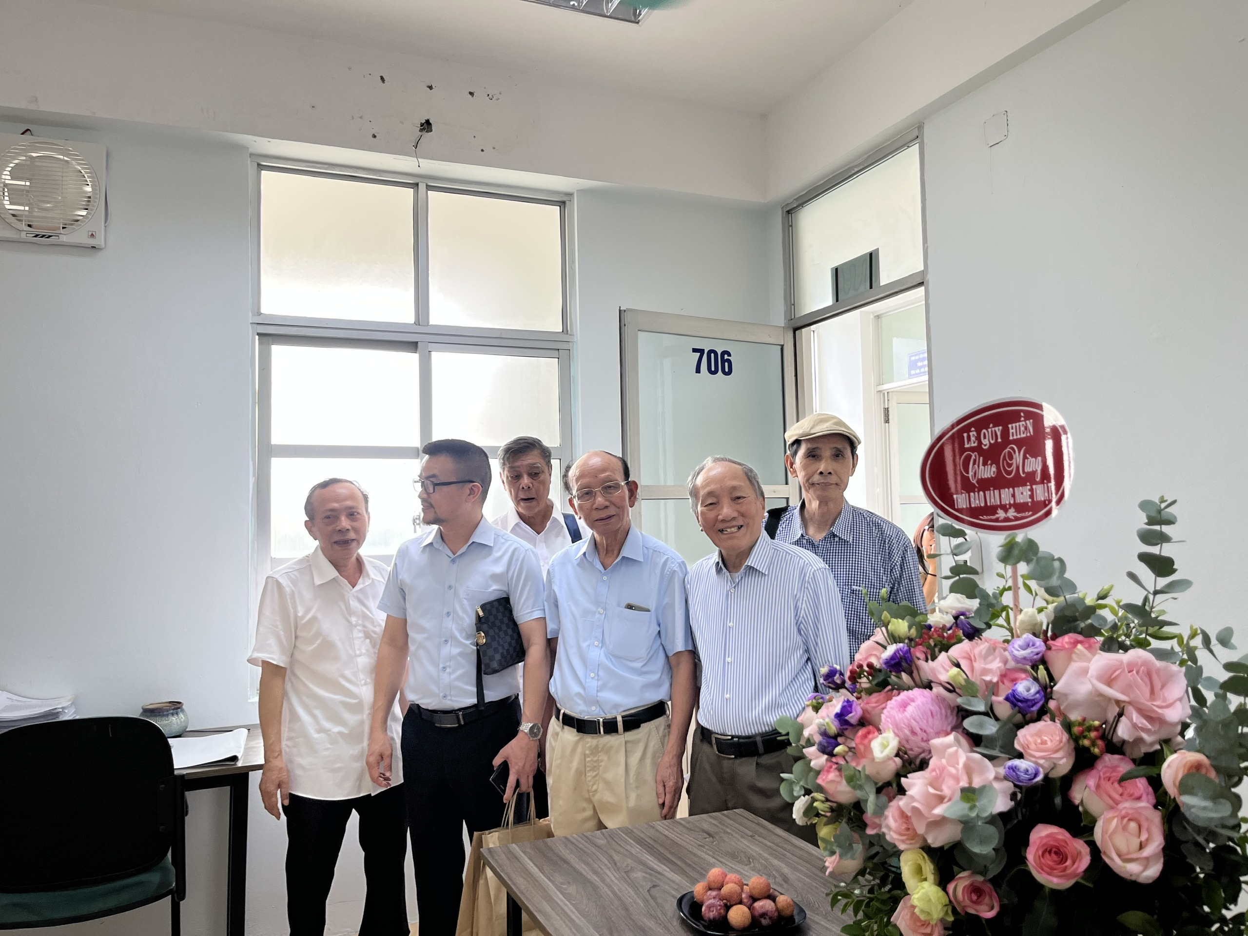 Thời báo Văn học nghệ thuật khai trương Văn phòng Tòa soạn mới - 5