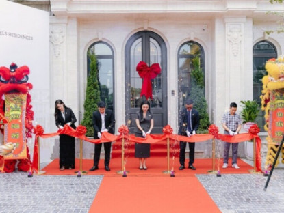 Thông tin doanh nghiệp - Hàng trăm khách hàng dự lễ ra mắt nhà mẫu và mở bán Noble Palace Tay Thang Long WorldHotels Residences