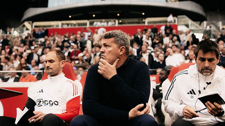 Tin nóng bóng đá World Cup ngày 22/6: Ajax chia tay HLV Oscar Garcia trước thời hạn - 1
