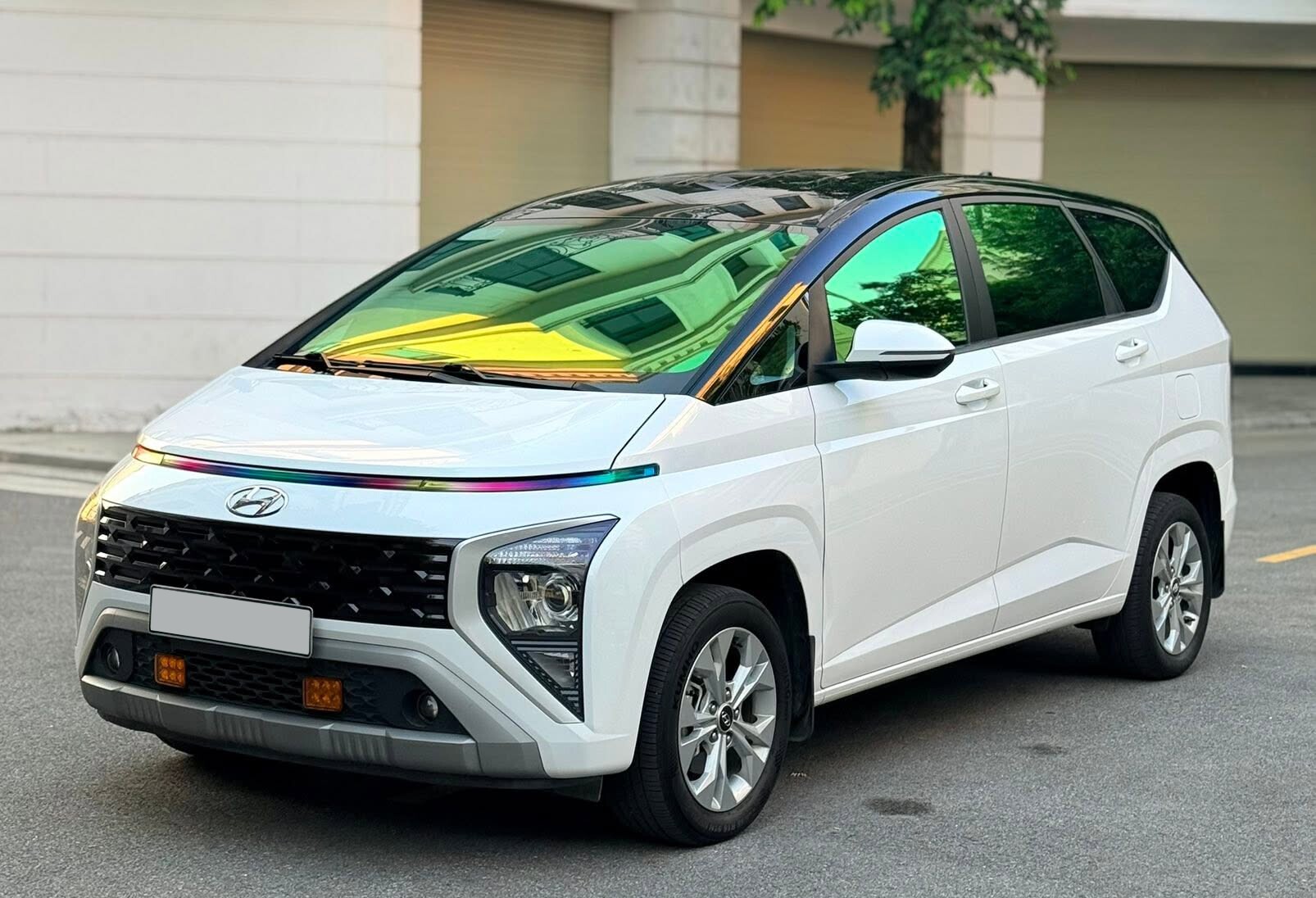 Có nên mua xe MPV 7 chỗ Hyundai Stargazer cũ? - 1