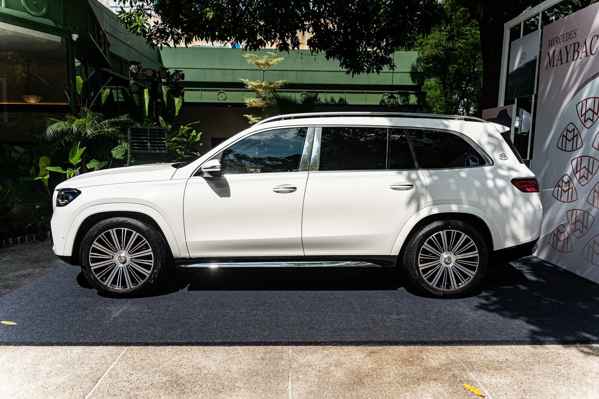 Mercedes-Maybach GLS 480 công bố giá bán từ 8,999 tỷ đồng tại Việt Nam - 2
