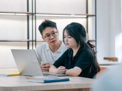 Thông tin doanh nghiệp - Vì sao nhiều sinh viên ra trường vẫn loay hoay tìm việc?