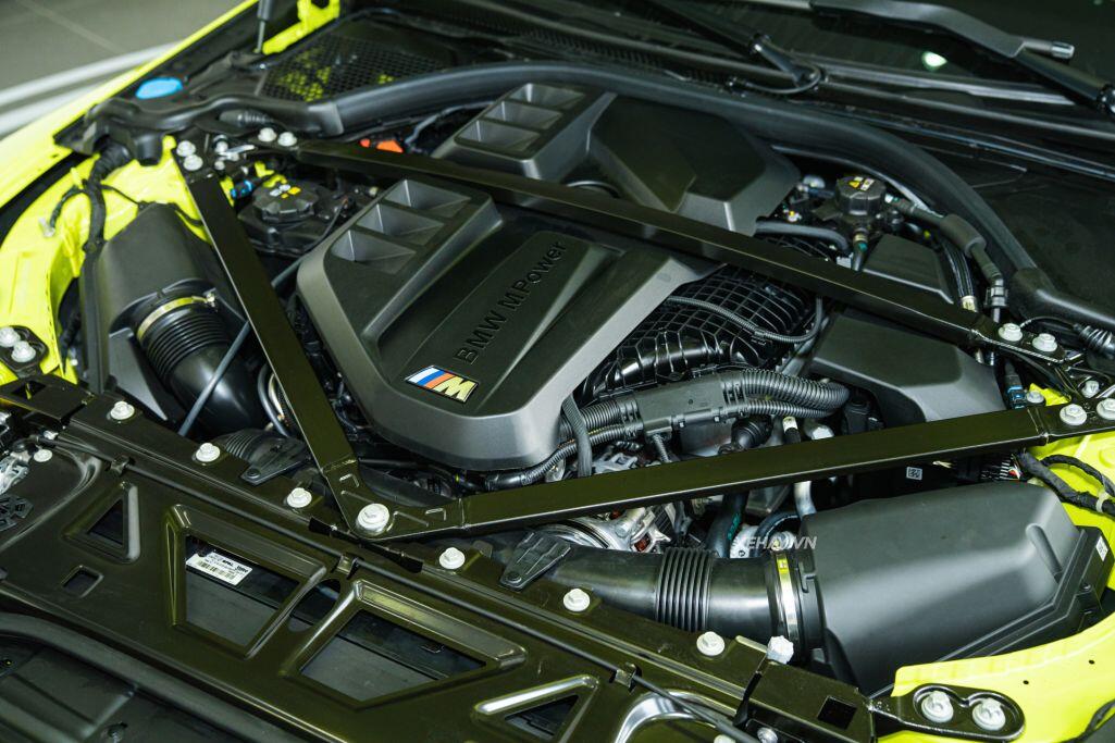 BMW M4 Competition màu sơn độc, giá hơn 5,6 tỷ đồng - 9