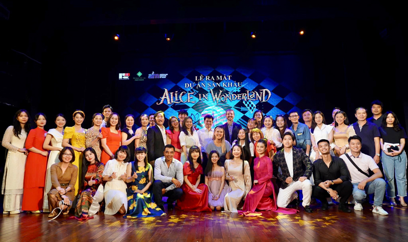 Dự án nhạc kịch “Alice in Wonderland”: Cơ hội rộng lớn cho tất cả các bạn trẻ đam mê nghệ thuật - 1