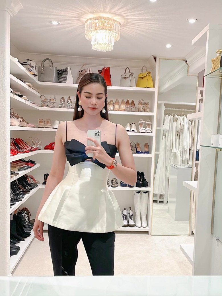 Hoa hậu Phạm Hương khoe thân hình gái hai con &#34;nóng bỏng&#34; khó cưỡng - 15