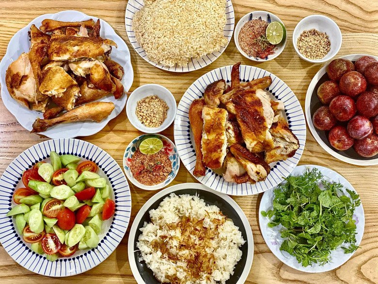 Năm 2022, có 5 sao này chăm vào bếp nhất, cứ nấu là ra toàn món ngon khiến fan chết thèm - 29