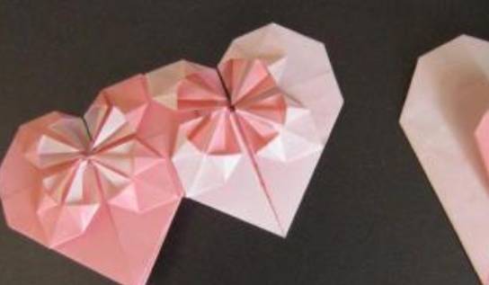 Trắc nghiệm tâm lý: Bạn thấy hình origami trái tim nào đẹp nhất?  - 2