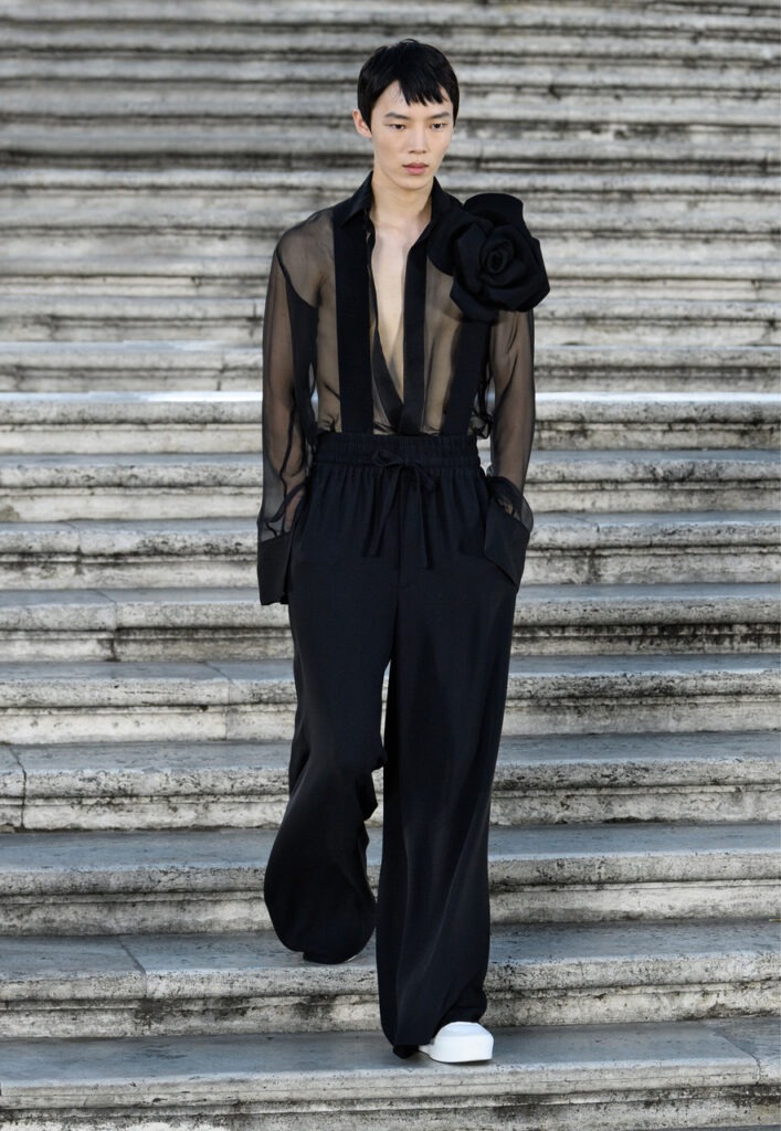 Valentino chọn Rome cho bộ sưu tập Haute Couture Thu Đông 2022 - 4