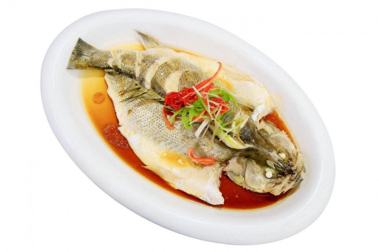 Nấu món cá hấp có nên ướp muối trước? Nhiều người làm sai bảo sao thịt cá khô, vị kém ngon - 4