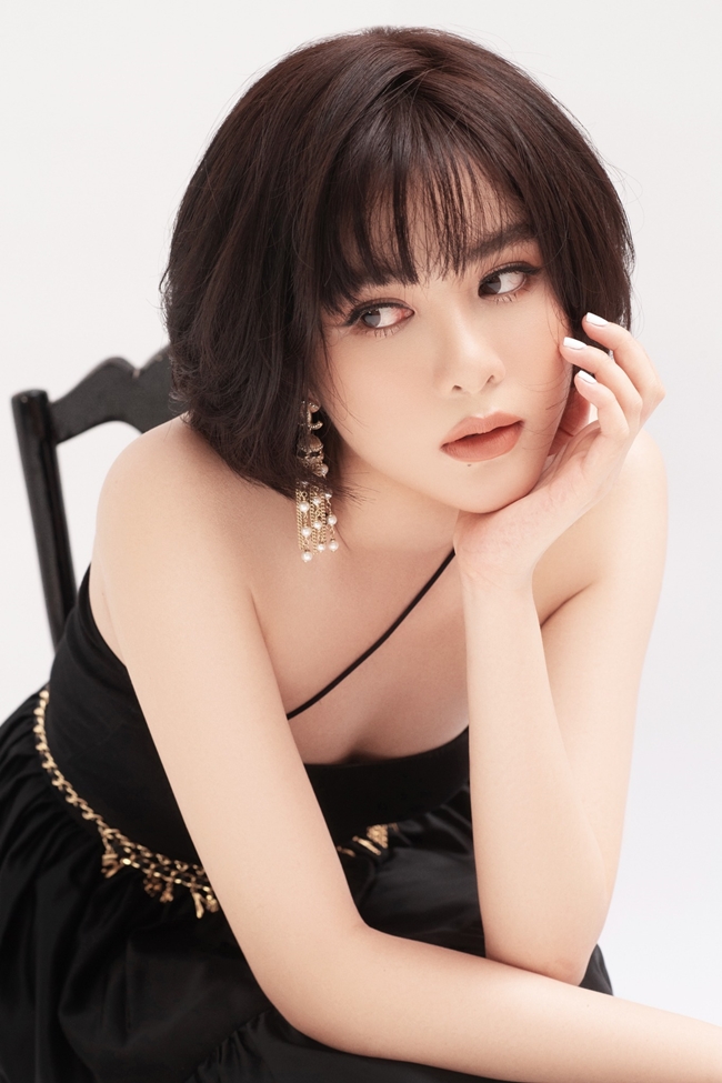 Cô gái Tày đẹp như diễn viên Hong Kong, hot girl 2k2 xứ Lạng gây sốt MXH - 17