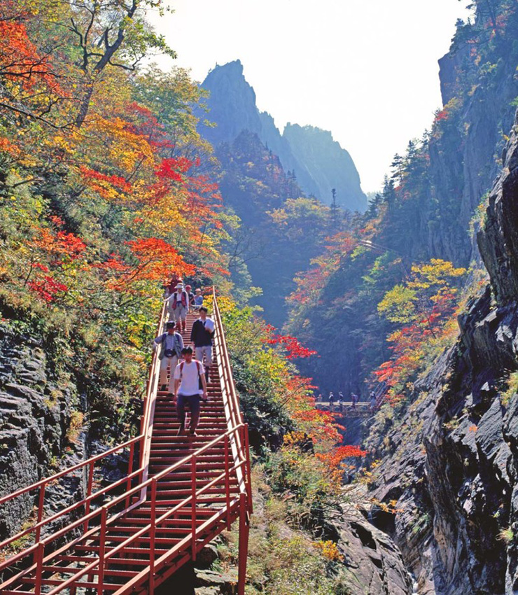 Chiêm ngưỡng những kỳ quan thiên nhiên tuyệt vời nhất Hàn Quốc - 17