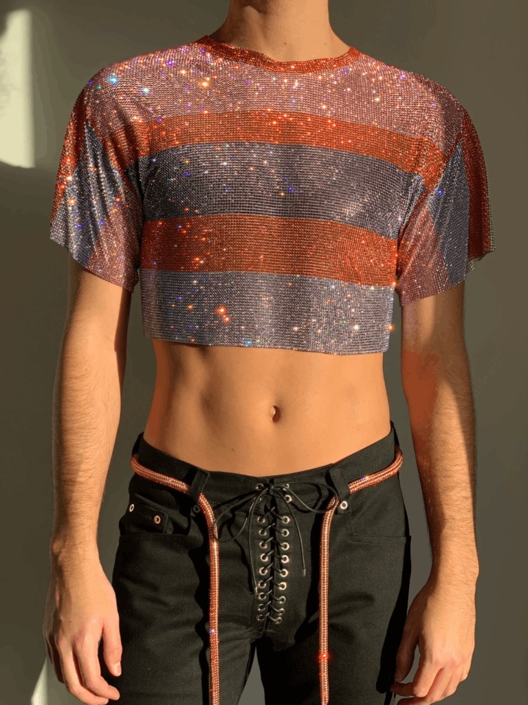 Những chiếc áo crop top cho nam giới đã trở lại - 9