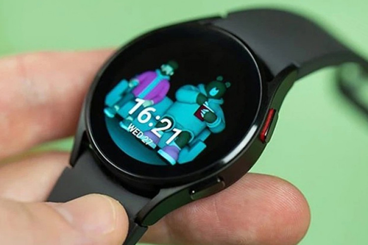 Lộ giá cực kỳ dễ chịu của bộ đôi Galaxy Watch5 - 1