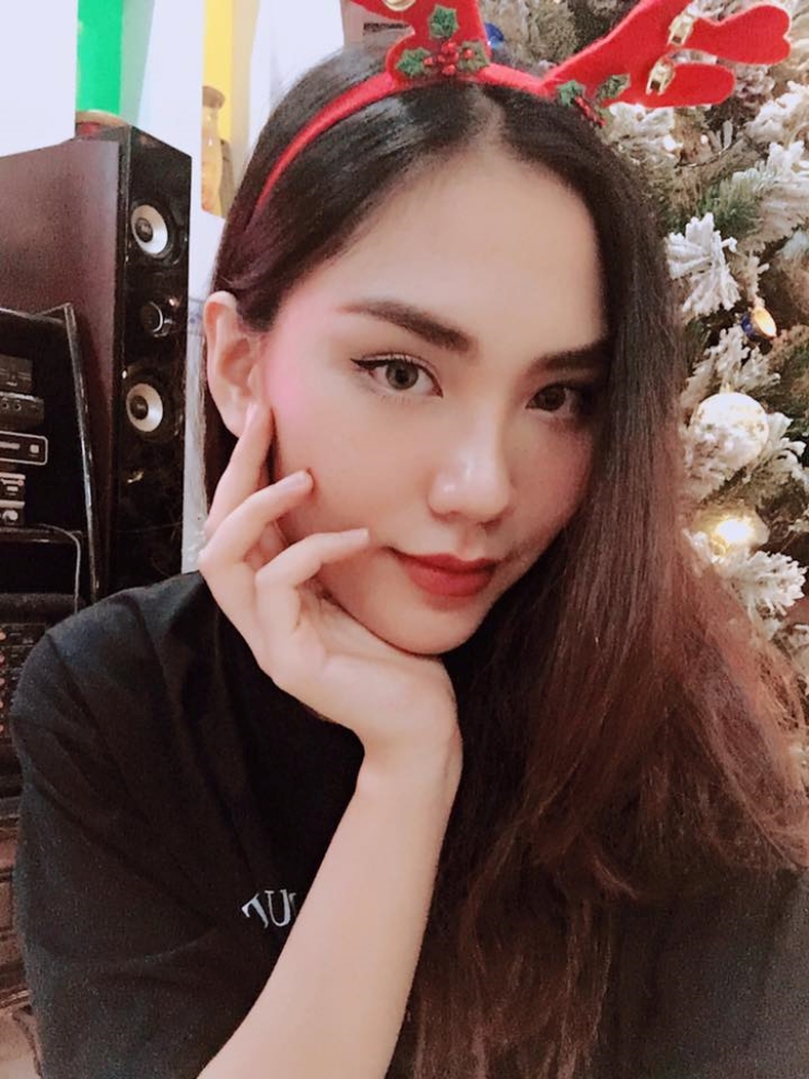 Bất ngờ mặt mộc không son phấn đẹp lung linh của top 3 Hoa hậu Thế giới Việt Nam 2022 - 10