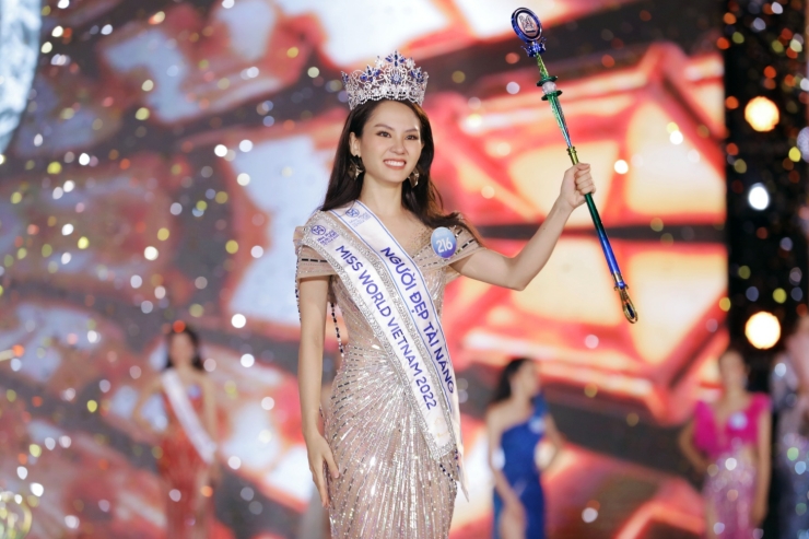 Bất ngờ mặt mộc không son phấn đẹp lung linh của top 3 Hoa hậu Thế giới Việt Nam 2022 - 8