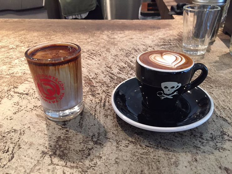 Kinh ngạc trước những quán cafe đầy ấn tượng ở Harajuku, Nhật Bản - 17