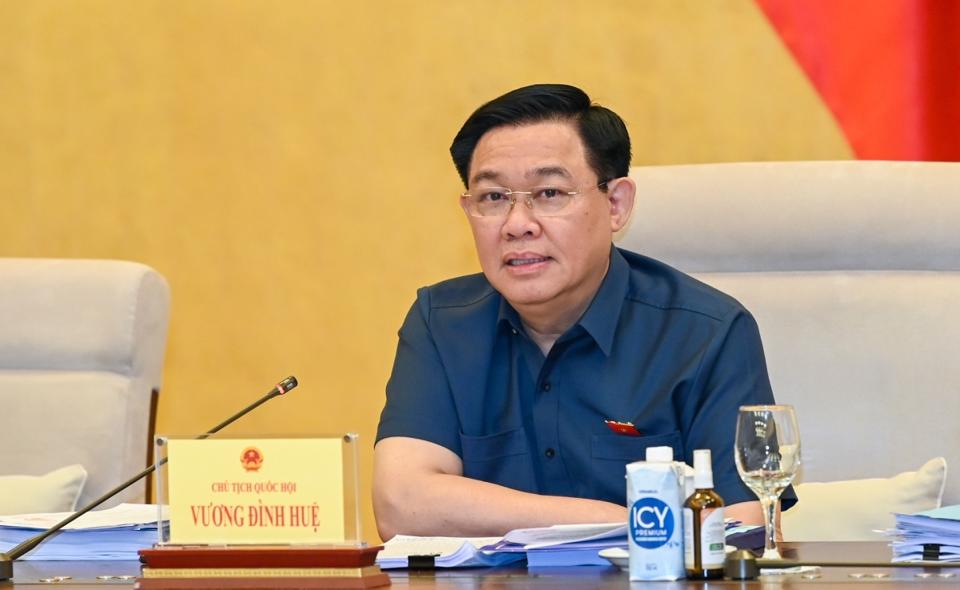 Chủ tịch Quốc hội: Hà Nội luôn trách nhiệm cao với tiết kiệm, chống lãng phí - 2