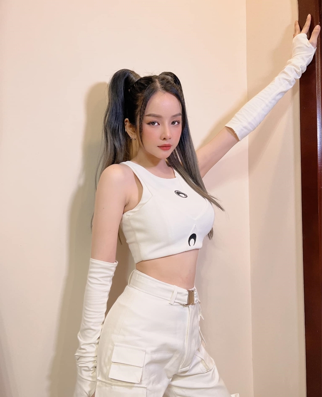 Vợ DJ xinh đẹp của Khắc Việt lúc kín đáo, khi táo bạo hết nấc, “hoa khôi DJ Đà Nẵng” thì sao? - 14