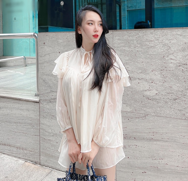 Vợ DJ xinh đẹp của Khắc Việt lúc kín đáo, khi táo bạo hết nấc, “hoa khôi DJ Đà Nẵng” thì sao? - 5