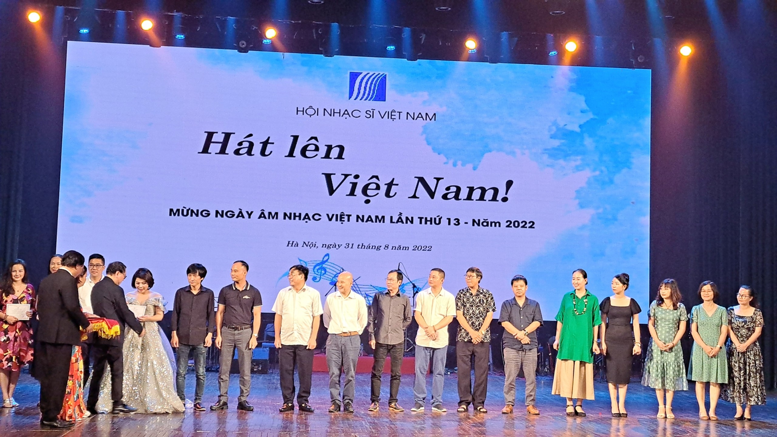 Hát lên Việt Nam: Âm nhạc hội tụ, lan tỏa và đồng hành cùng dân tộc - 5