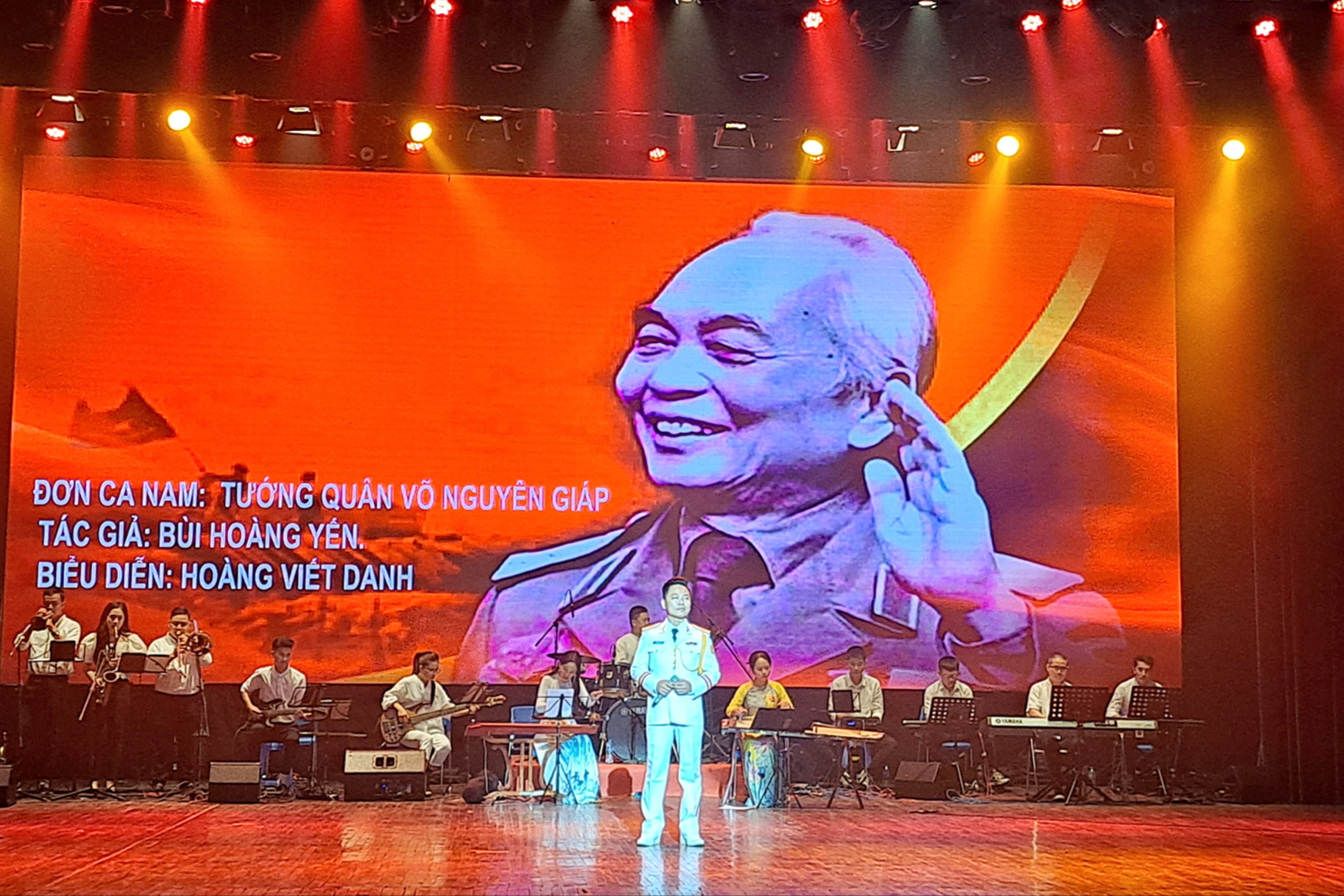 Hát lên Việt Nam: Âm nhạc hội tụ, lan tỏa và đồng hành cùng dân tộc - 8