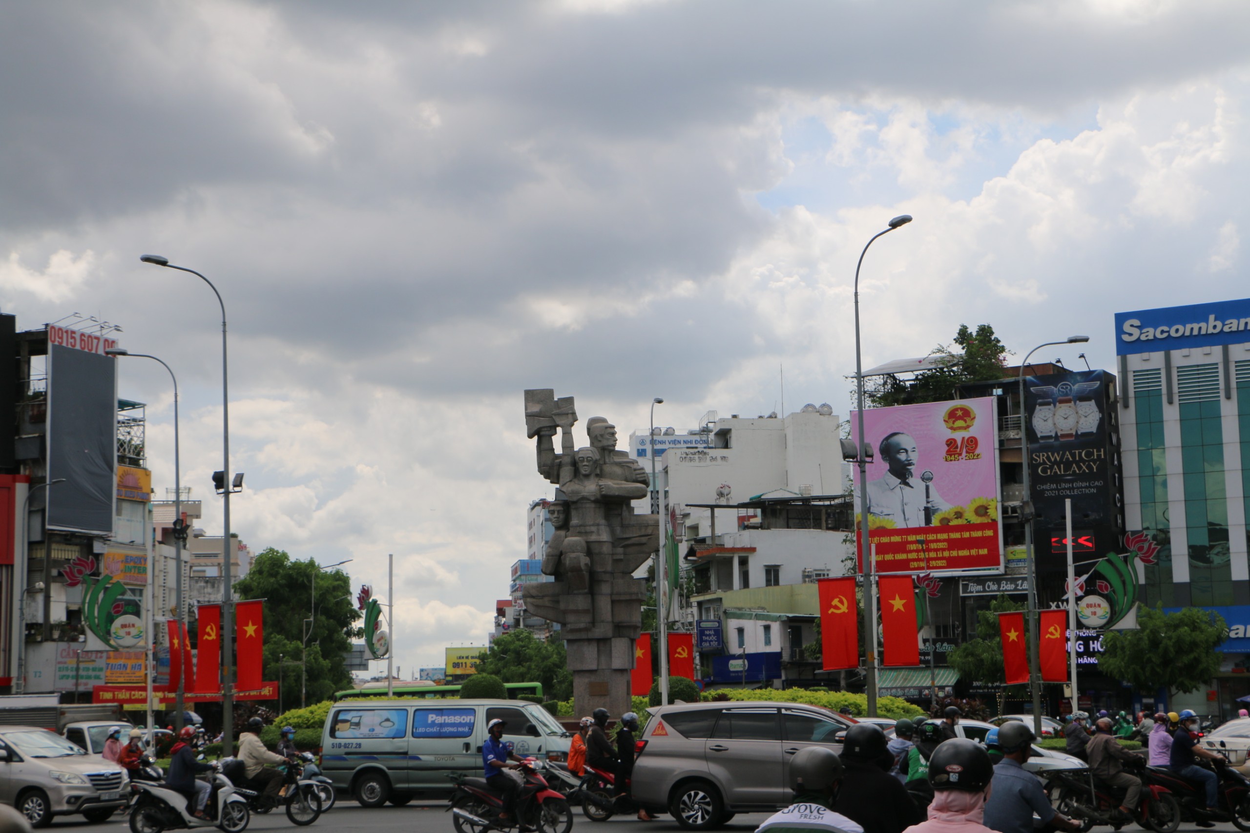 Không khí chào mừng Quốc khánh 2/9 trên khắp mọi miền Tổ quốc - 11