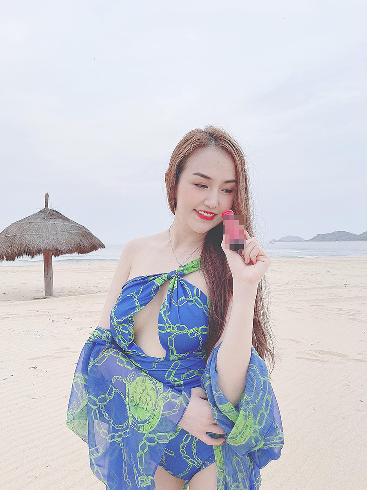 Vợ CEO giàu sụ khiến Tuấn Hưng "chịu trói sớm", body gợi cảm vạn người mê - 12