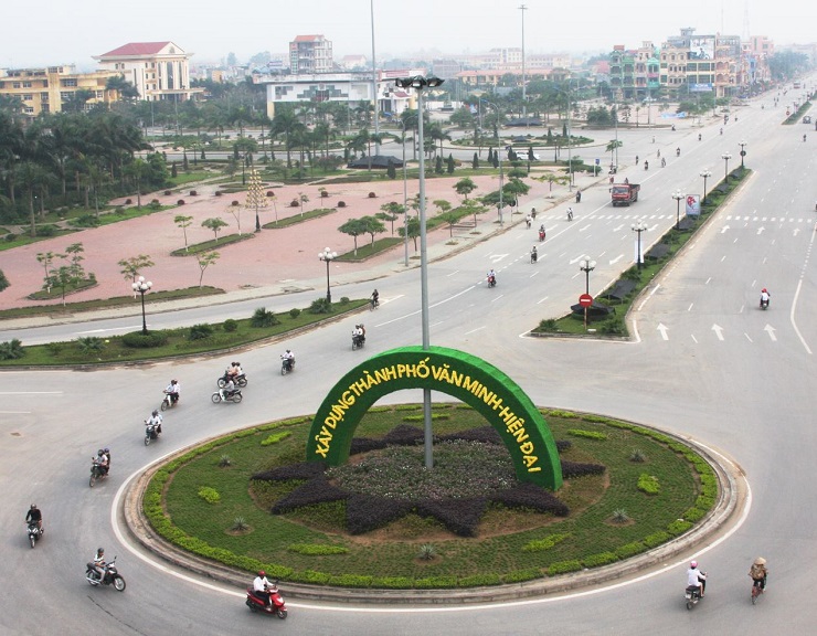 Một tỉnh thu gần 35.000 tỷ đồng từ nhà đất 8 tháng đầu năm - 1