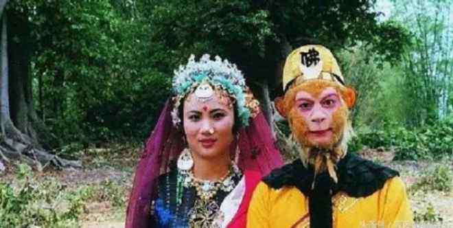 Người vợ kín tiếng của “Tôn Ngộ Không” và hôn lễ "kỳ lạ" - 1