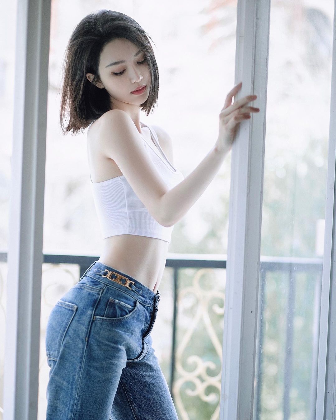 "Hot mom Trung Quốc" liều lĩnh mặc trái "luật ngầm" nhưng không bị chê bai - 8