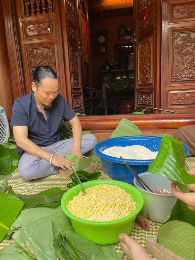 Hình ảnh hiếm về cuộc sống hôn nhân kín tiếng của các danh hài Việt - 16